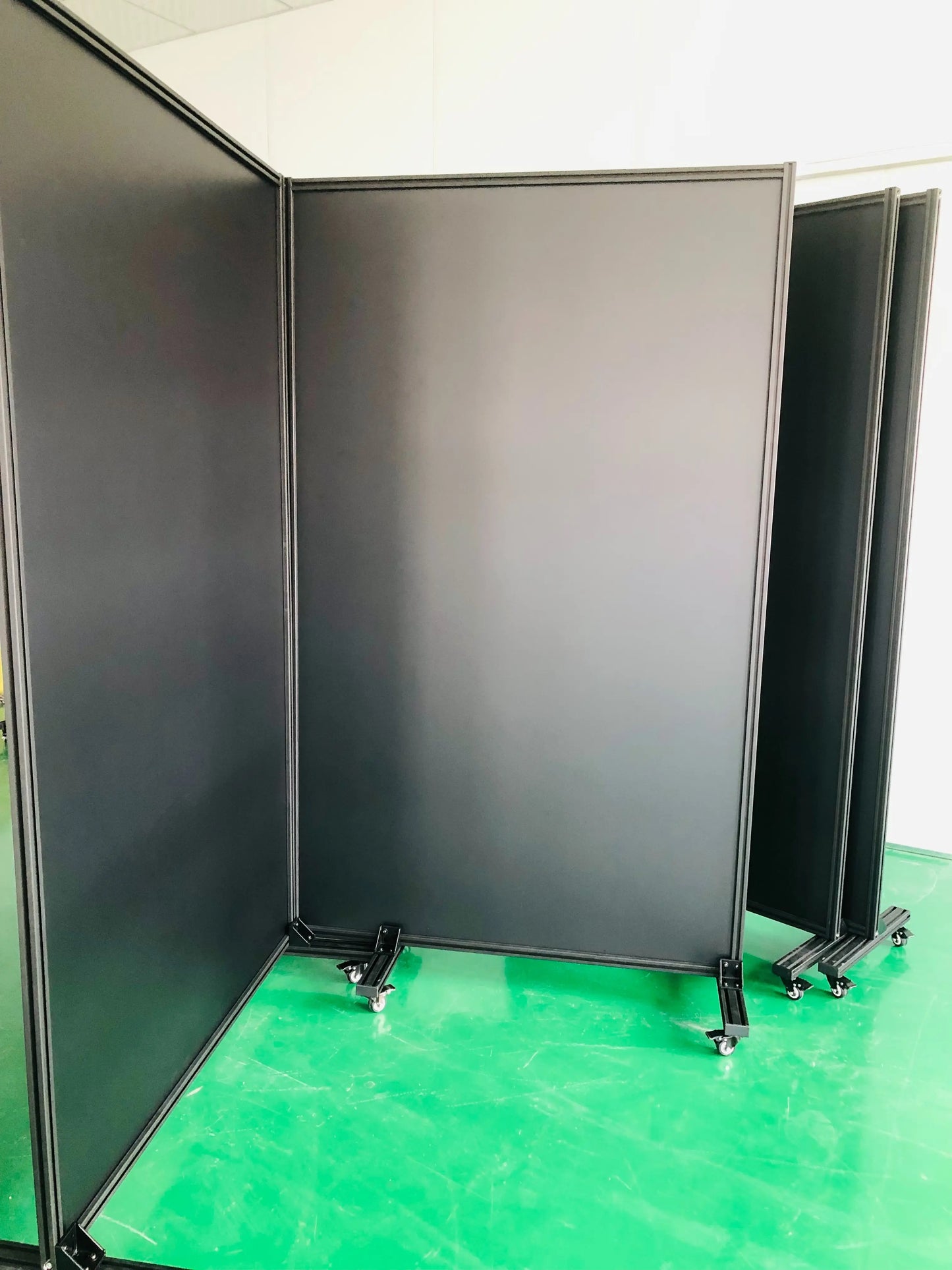 Laser Barrier Model 1525